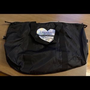 New Victoria’s Secret duffel bag